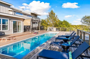 Luxe Farmhouse ~ Hot Tub + Pool ~ Great4Gatherings